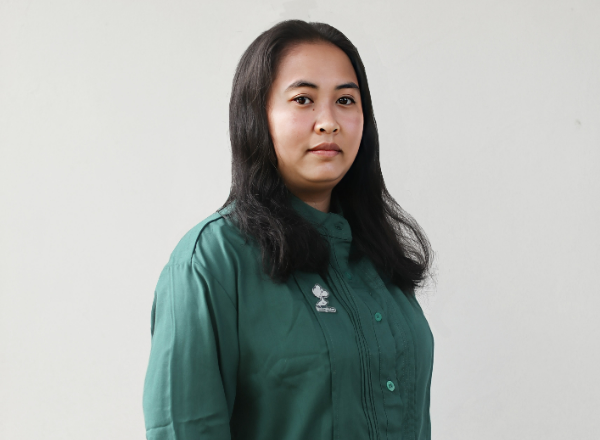 Gambar Ratna Dewi Farida